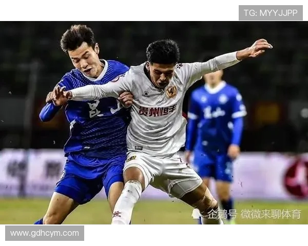 天主教青队与飓风队的激烈对决展现足球魅力与团队精神